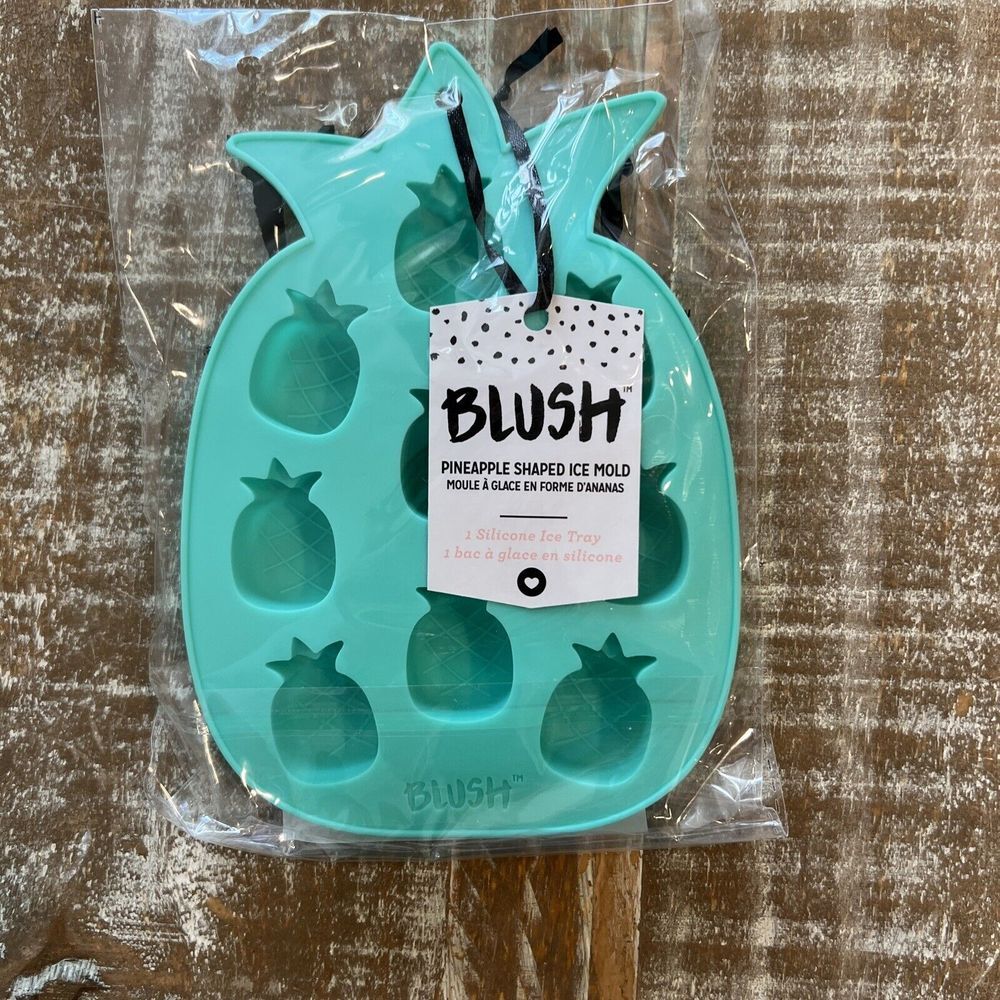 Blush Silicone Pineapple Shaped Ice Mold Tray BPA Free NEW‎ In Package